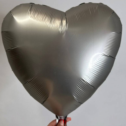 Шар сердце платина сатин, 46 см — купить в Москве в интернет-магазине воздушных шаров ГдеРадость.ру Шар сердце платина сатин, 46 см