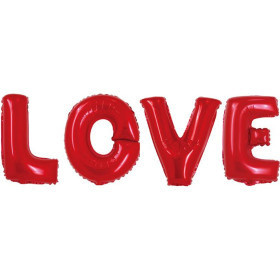 Надпись "LOVE" из красных букв