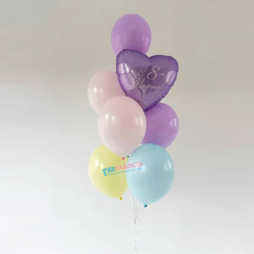 Фонтан из шаров "Легкость весны"