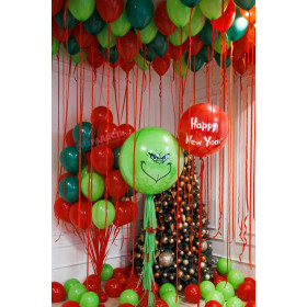 Композиция из шаров "Зеленая тема на Новый Год"