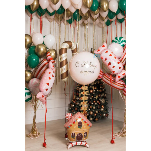 Композиция из шаров "Пряничный дом"