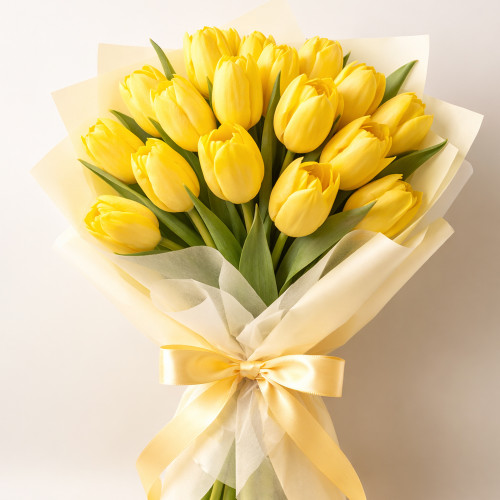 Букет из 20 желтых тюльпанов