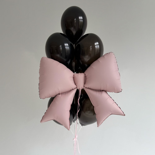 Фонтан из шаров "Бант на черном"