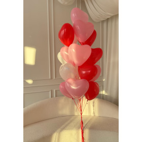 Фонтан из латексных шаров "Любовь"