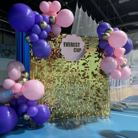 Фотозона из шаров "Лиловый турнир"