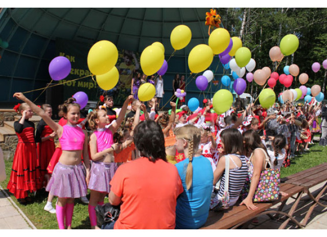 Самые улетные конкурсы для детей 10 лет (8-12) с шарами