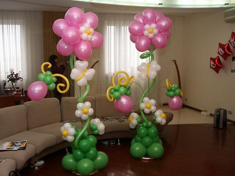 Какие воздушные шары выбрать для украшения комнаты