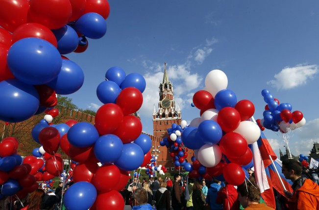 шары воздушные на день россии